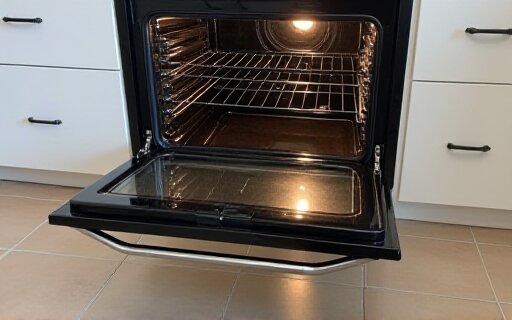 Deep Cleaning in Newport Beach: Why Your Home Needs a Professional Deep Clean